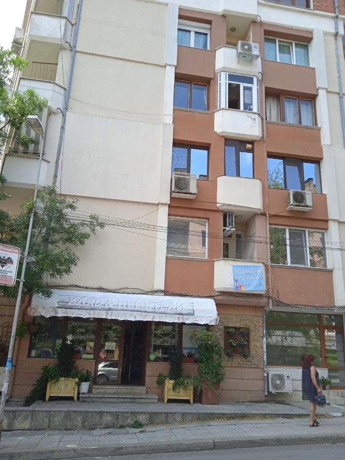 Джессика Апартмент 벨리코 터르노보 외부 사진